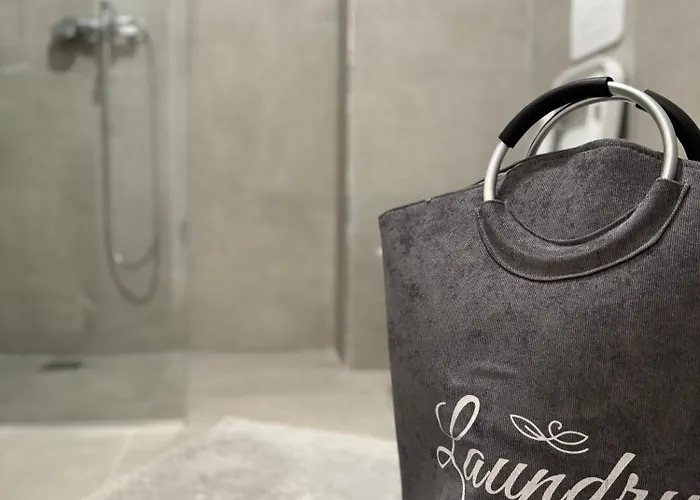 Modern At Apartman Tirana