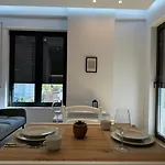 Lejlighed Modern At *